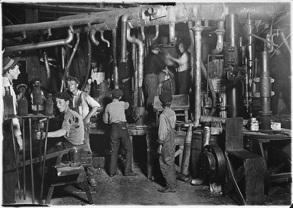 taller de Indiana, Estados Unidos, de Lewis Hine, 1908.